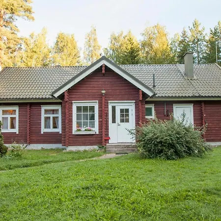 Деревянный коттедж Heinaehattu Коувола