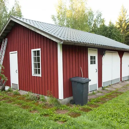 Heinaehattu Деревянный коттедж