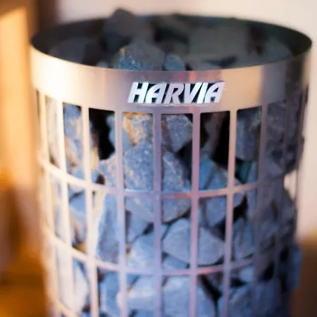 Heinaehattu Деревянный коттедж *