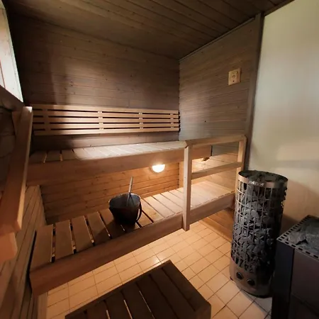 Heinaehattu Деревянный коттедж Коувола